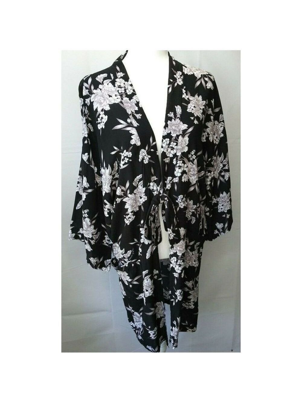Spiritual Gangster Maya Tie Front Kimono Robe